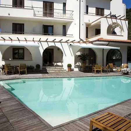 Le Piane Hotel