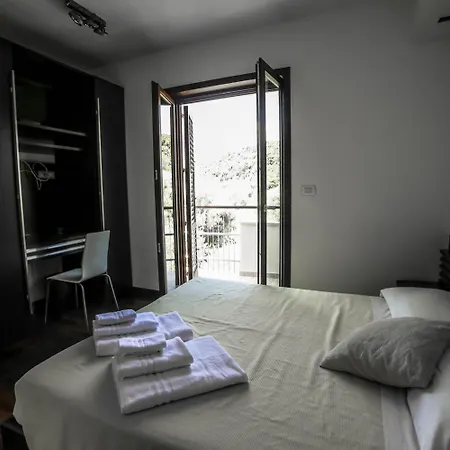 Le Piane Hotel 4*