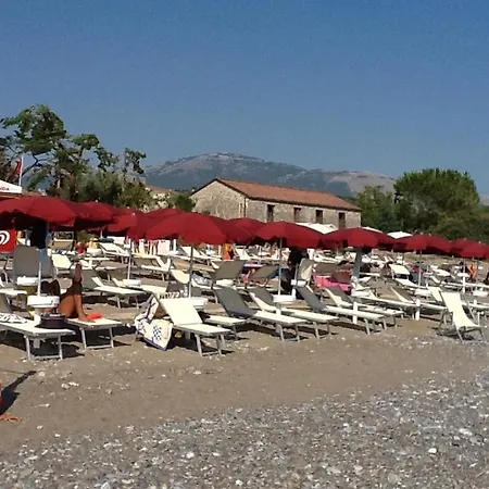 Le Piane Hotel 4*