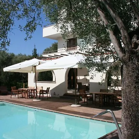 Otel Le Piane