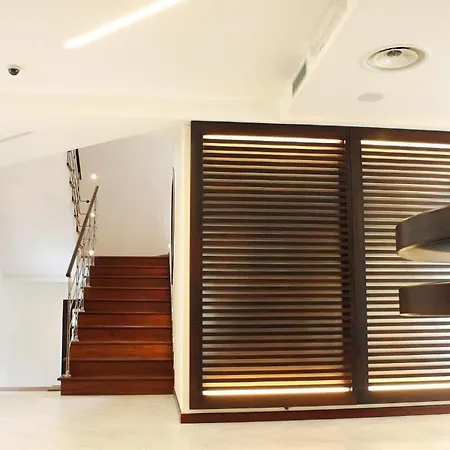 Otel Le Piane 4*