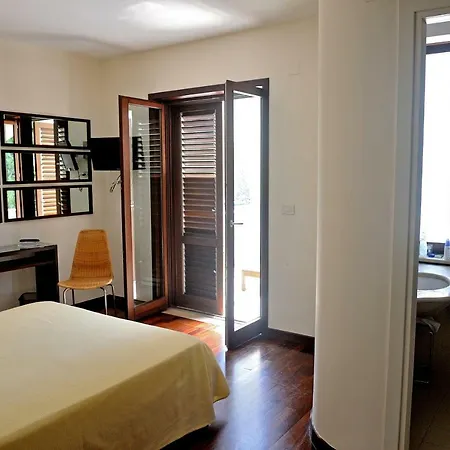 Otel Le Piane